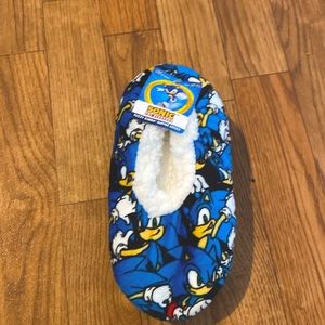 New Sonic the Hedgehog Fuzzy Babba Slipper Socks